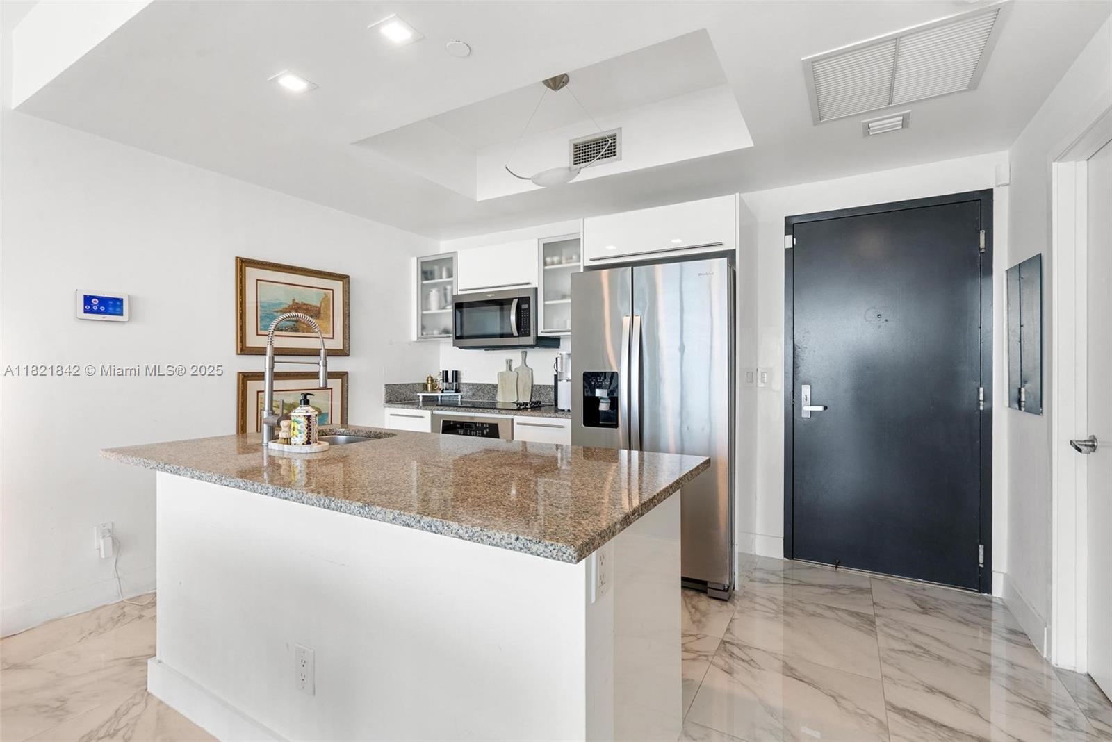888 Biscayne Blvd #2510, Miami FL 33132