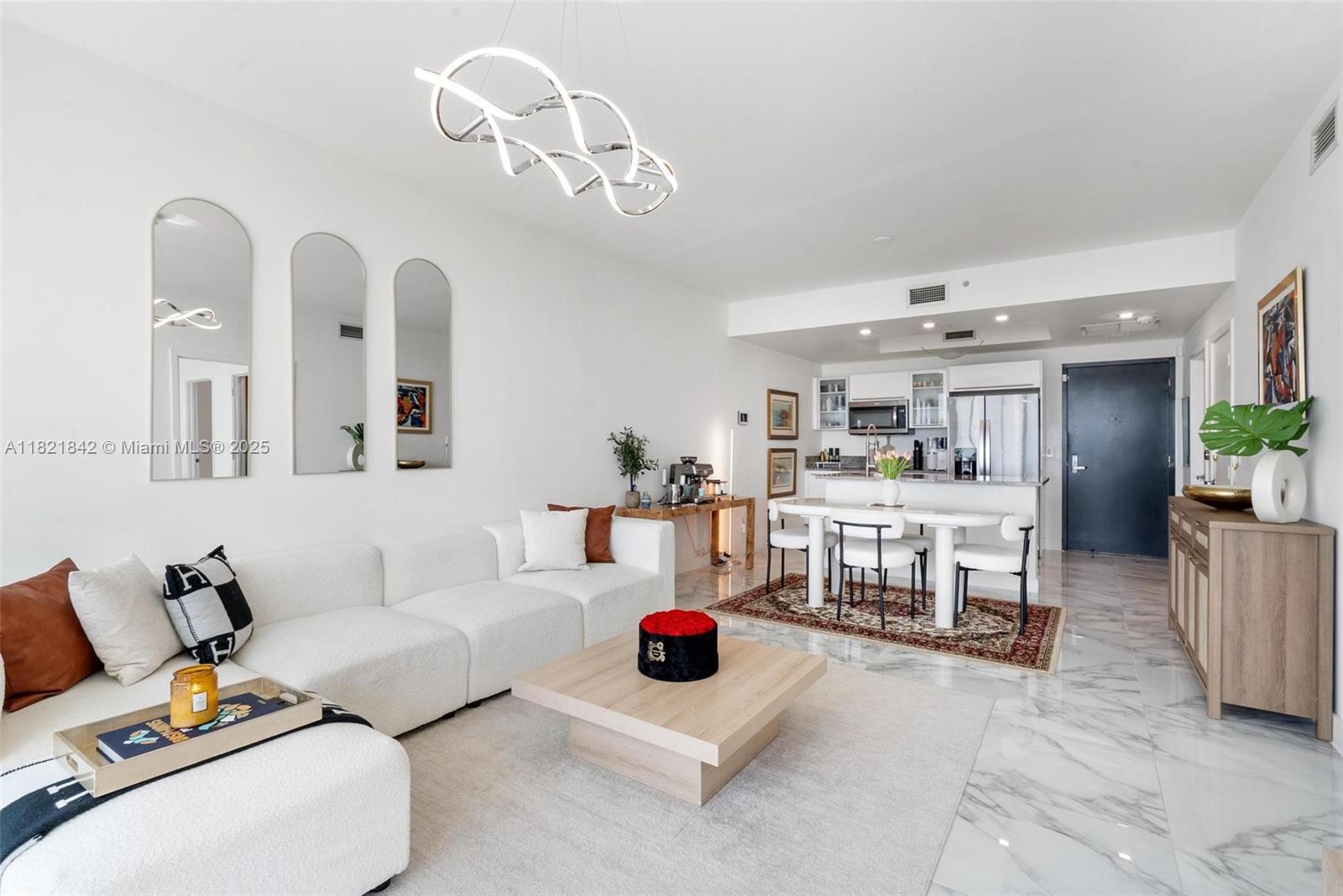 888 Biscayne Blvd #2510, Miami FL 33132