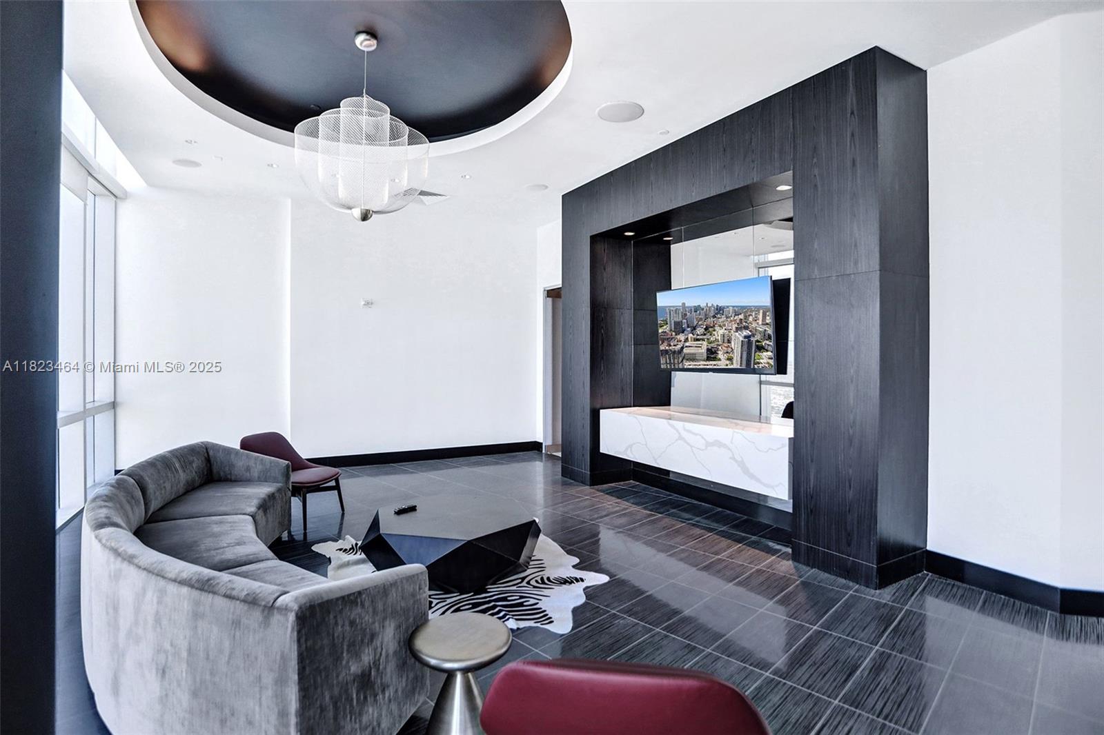 851 NE 1st Ave #2204, Miami FL 33132