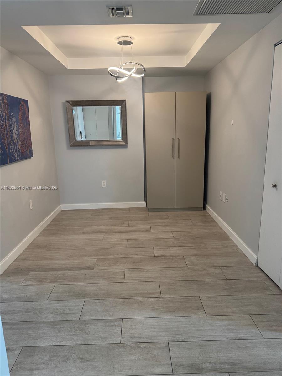55 SW 9th St #1005, Miami FL 33130