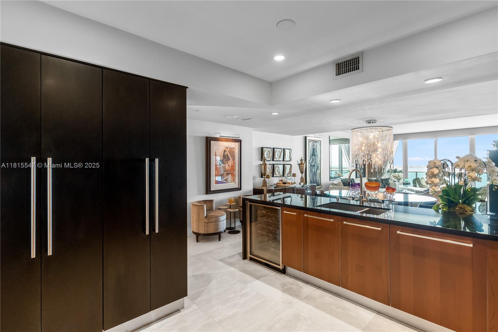 1331 Brickell Bay Dr #2305, Miami FL 33131