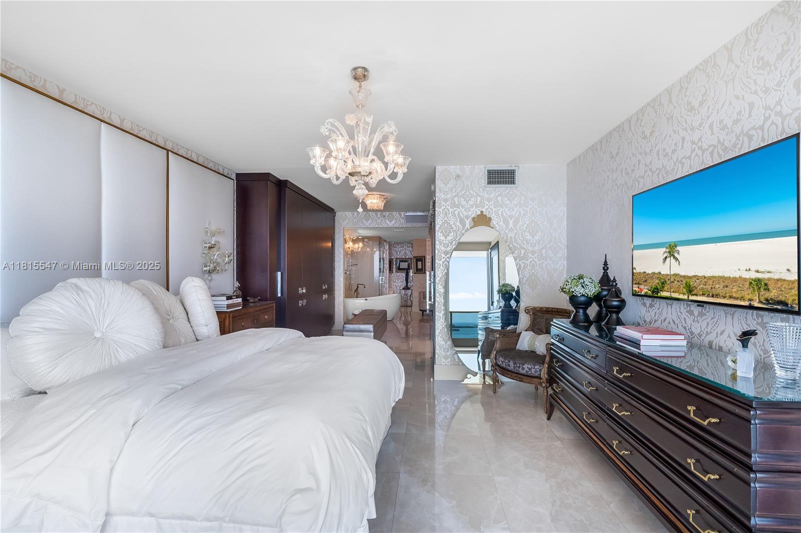 1331 Brickell Bay Dr #2305, Miami FL 33131