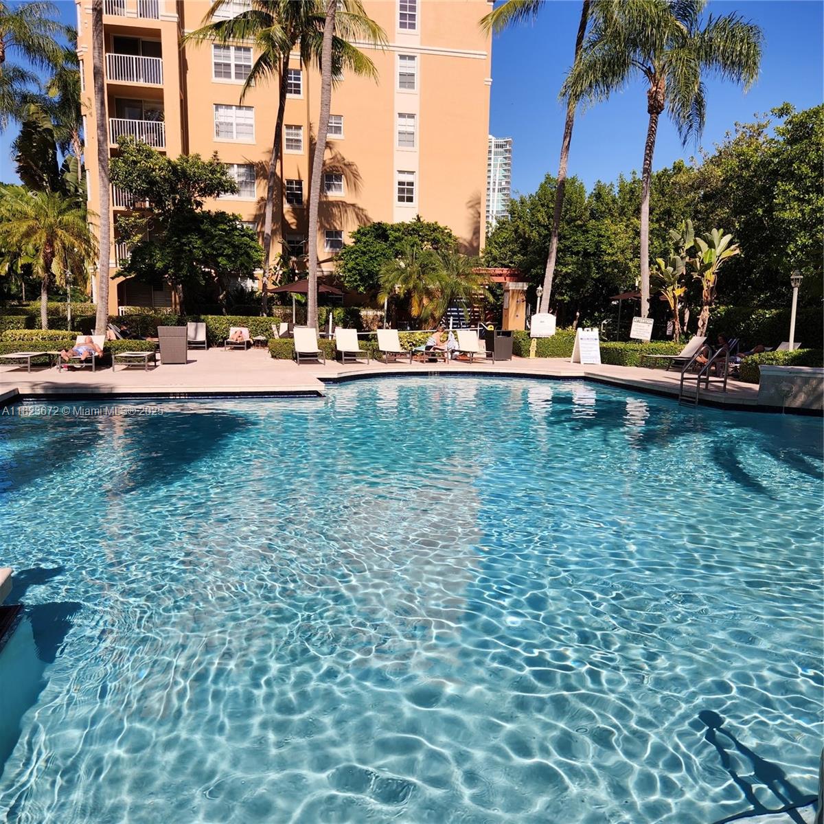 Aventura FL 33180 - A11823672