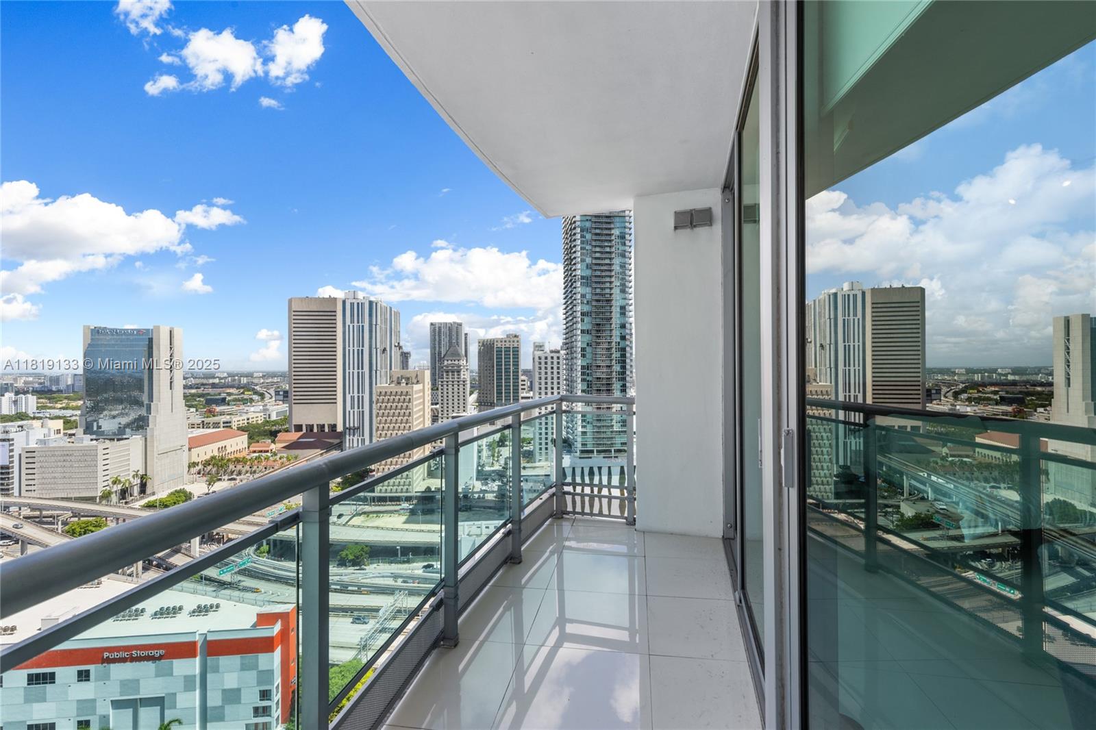 350 S Miami Ave #2815, Miami FL 33130
