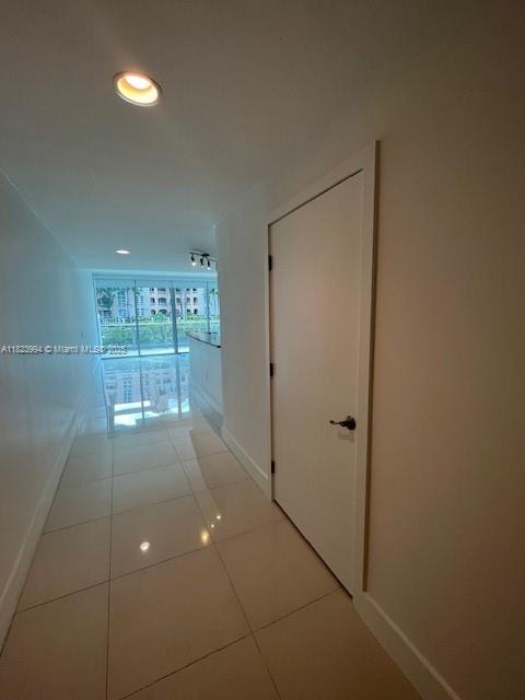2950 NE 188th St #128, Aventura FL 33180