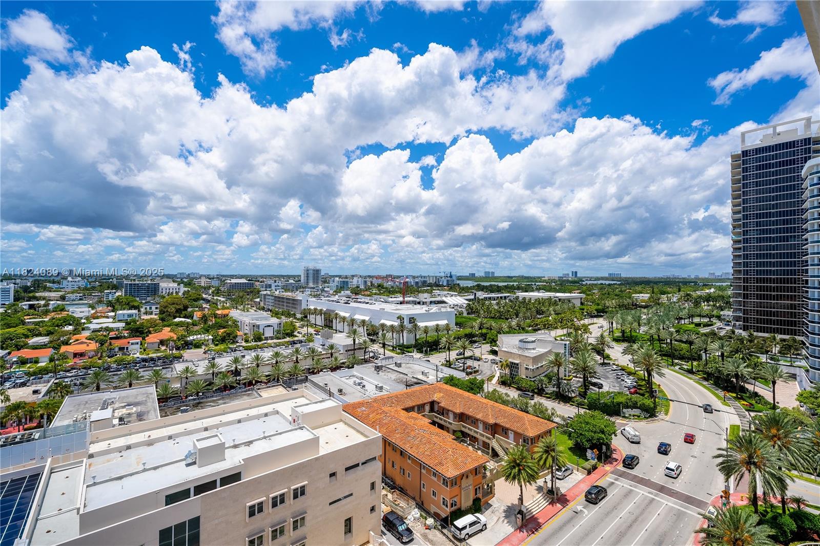 9559 Collins Ave #SPH-G, Surfside FL 33154