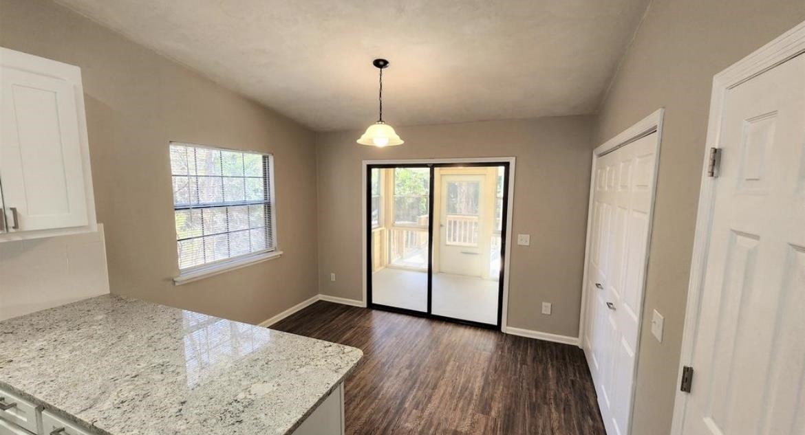2585 Panther Creek Road, Tallahassee, Texas image 9