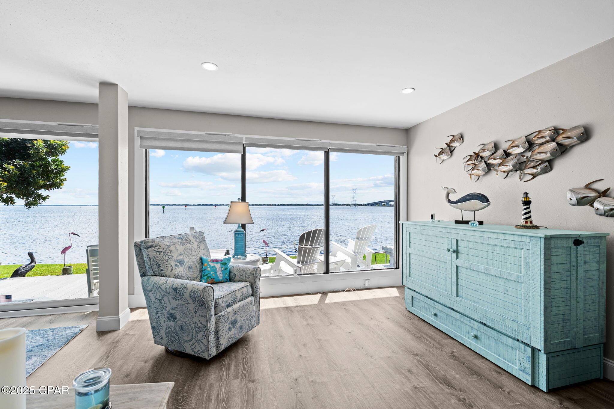 Image 11 For 425 Bayshore Drive 11