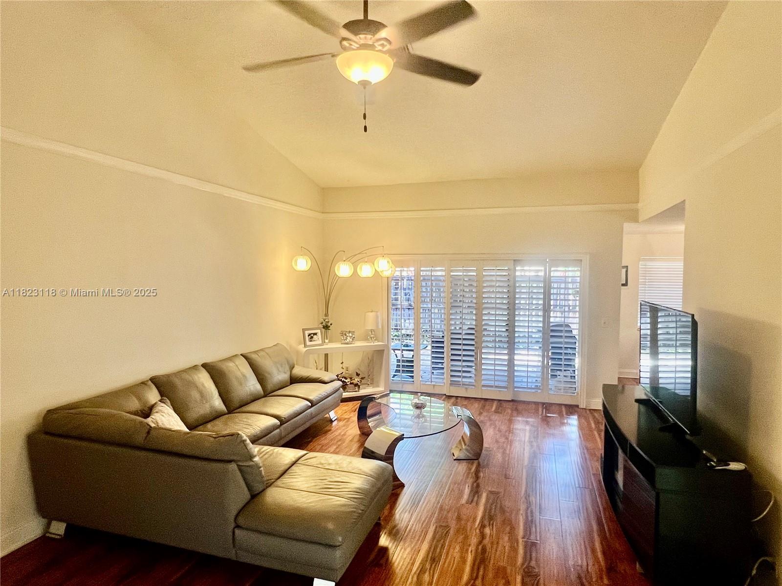 9211 Chelsea Drive N, Plantation, Florida image 4