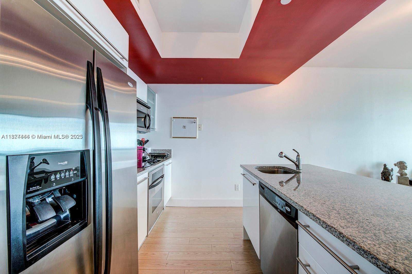 888 Biscayne Blvd #4007, Miami FL 33132