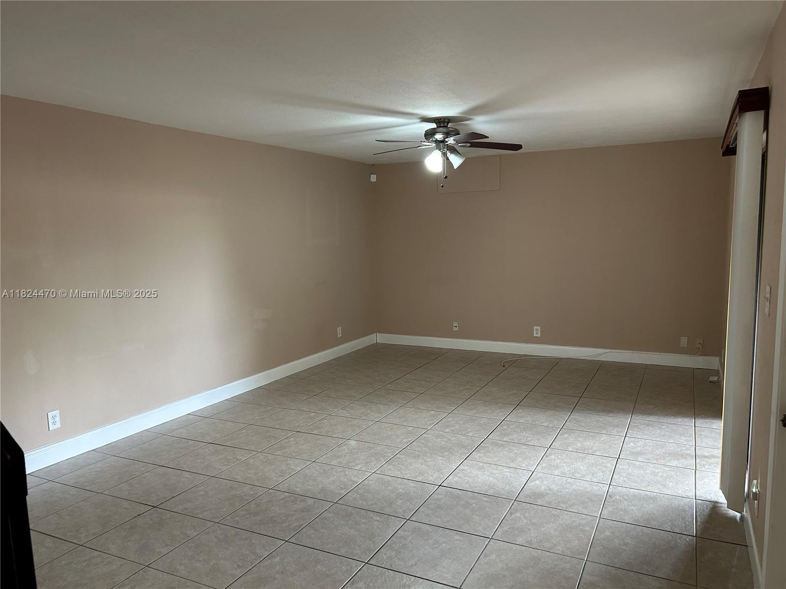 5818 Swordfish Ct #D, Tamarac, Florida image 4