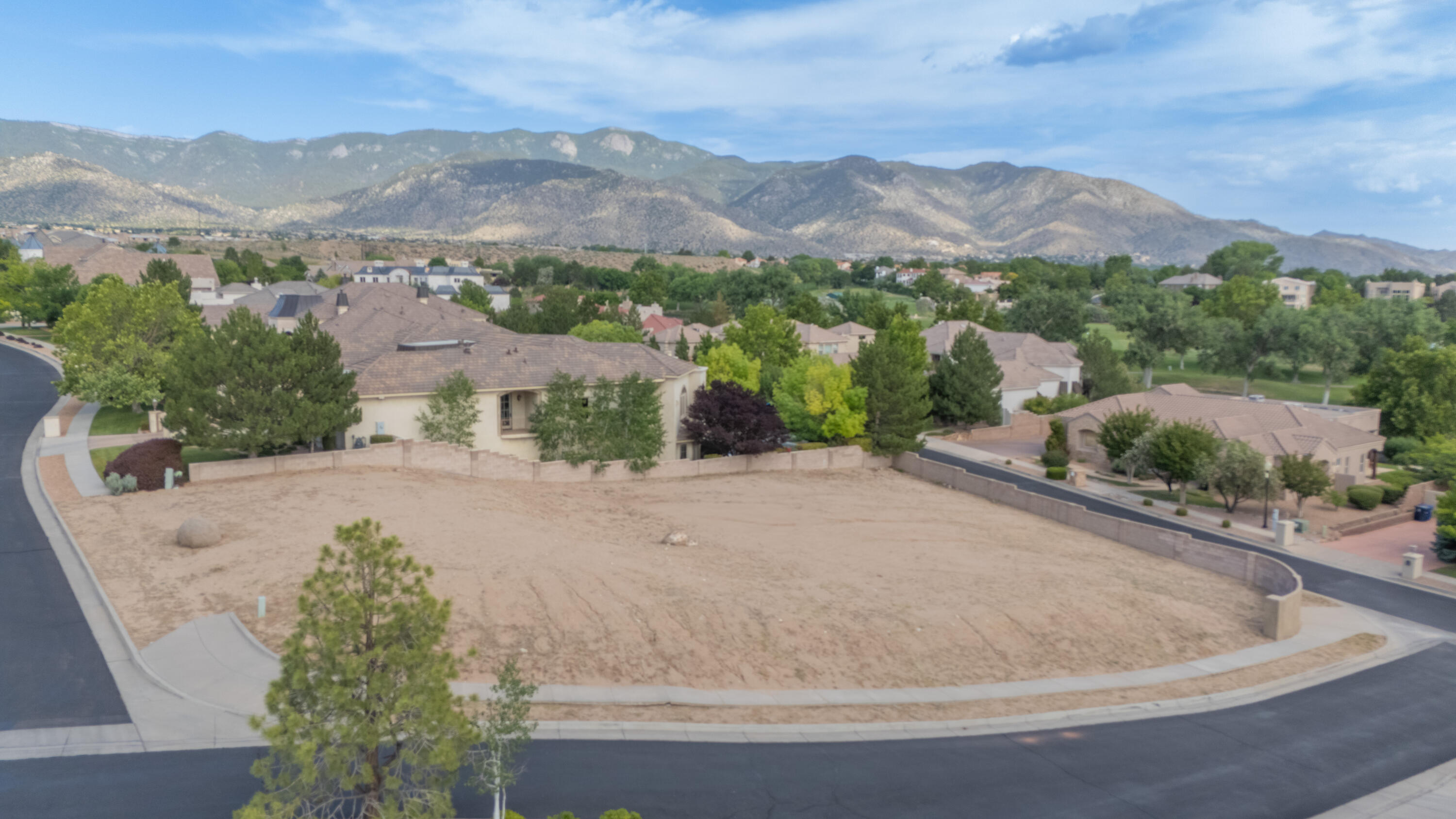 Homes for sale in Albuquerque, NM | 11600 Beringer Ave Ne, Albuquerque, NM 87122 | MLS# 1086226