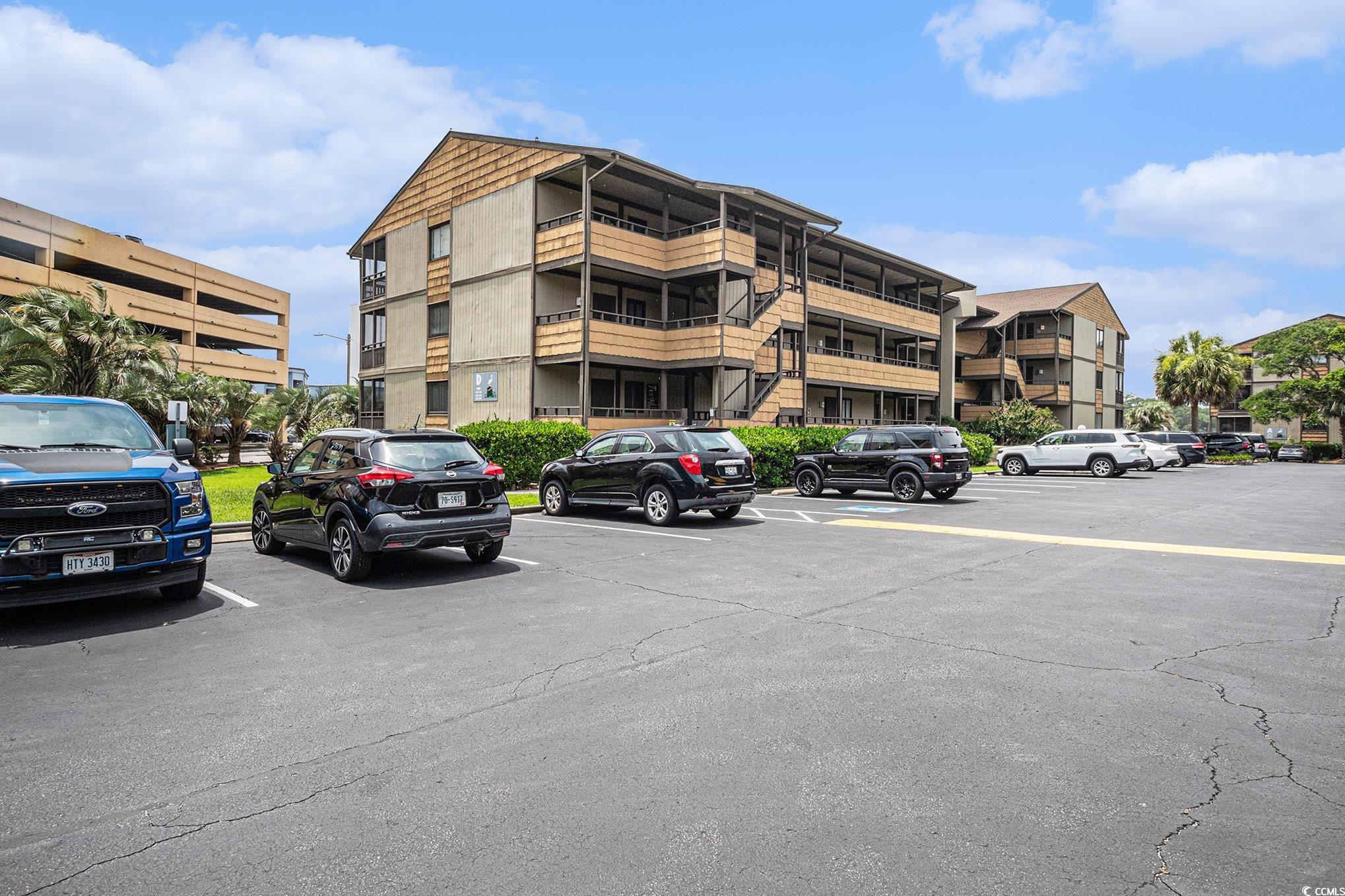 9501 Shore Dr. UNIT #135 Myrtle Beach, SC 29572