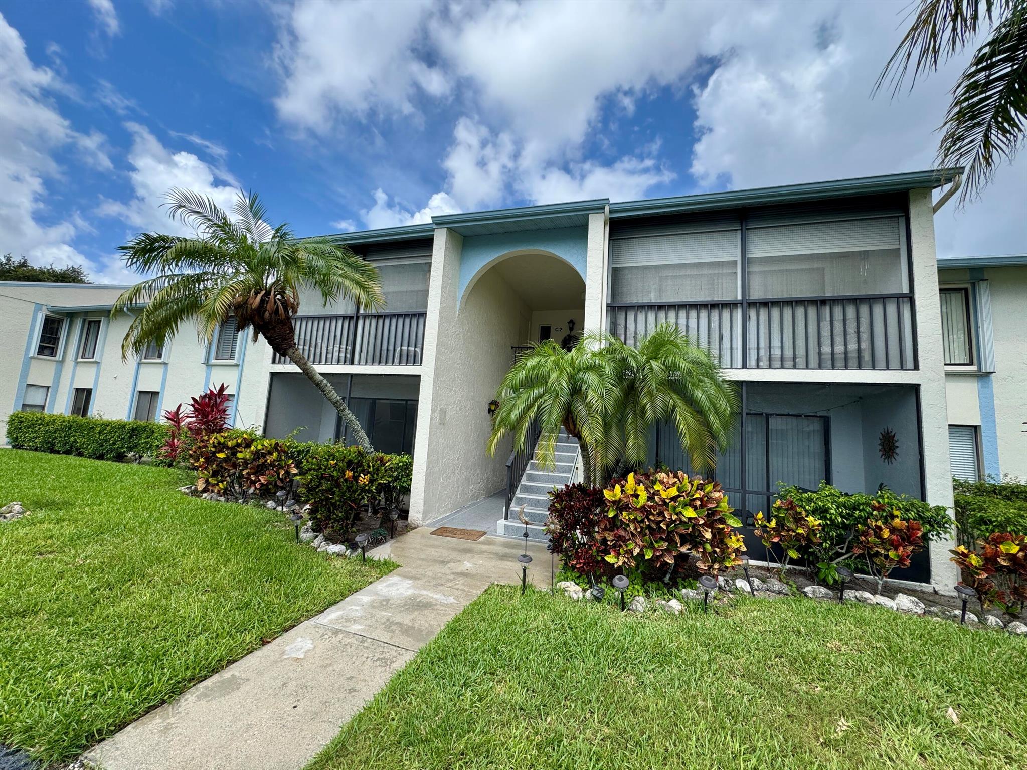 Palm Club Village II Cond