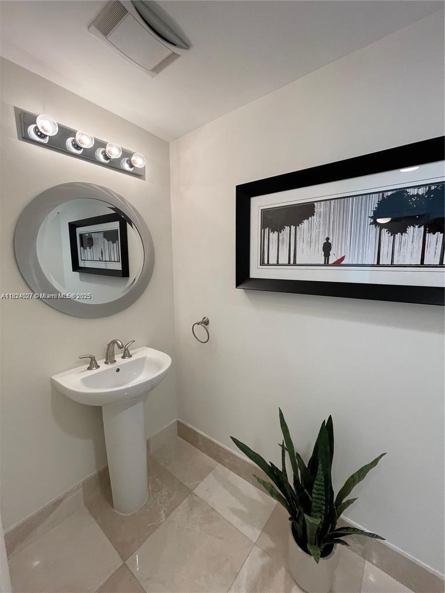 3301 NE 183rd #1808, Aventura FL 33160