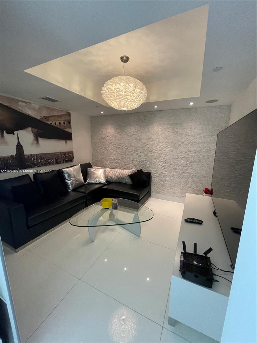 3301 NE 183rd #1808, Aventura FL 33160