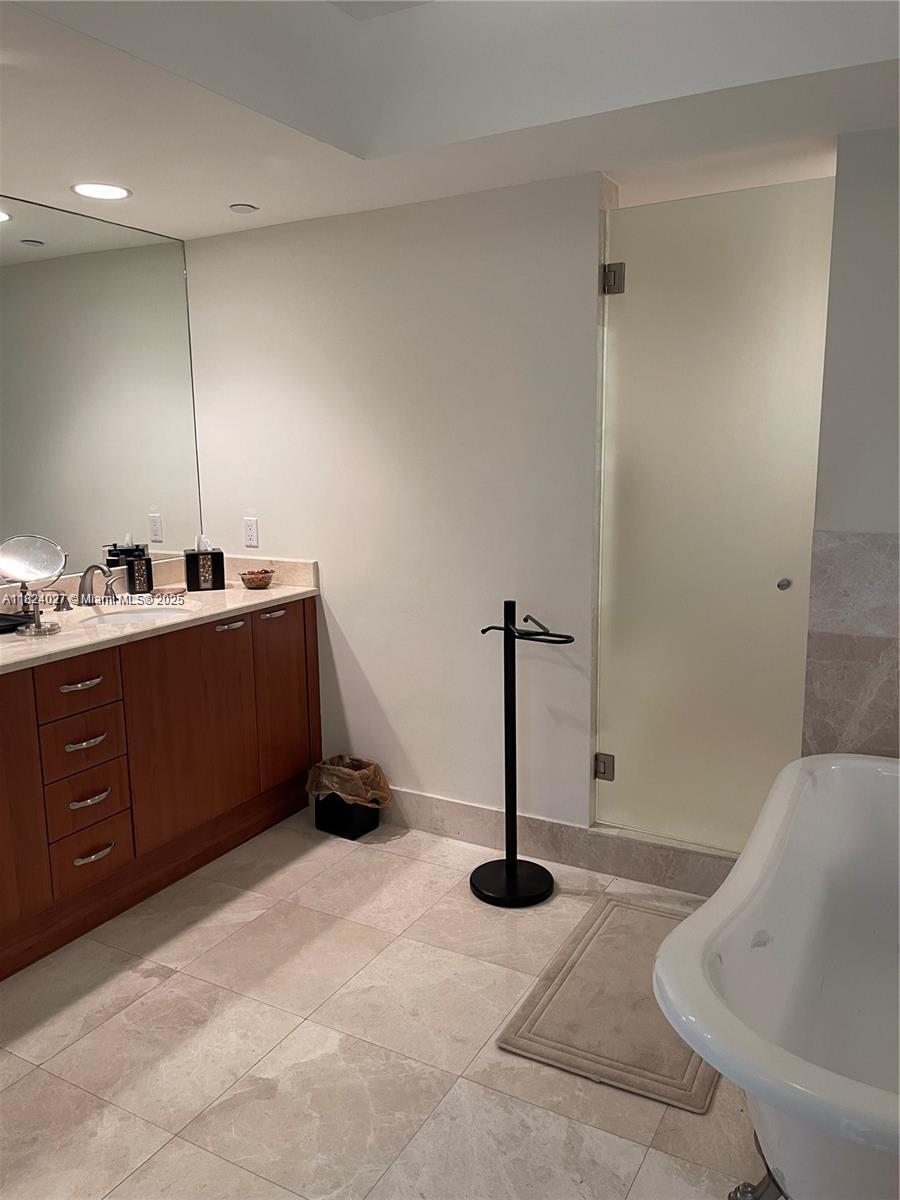 3301 NE 183rd #1808, Aventura FL 33160