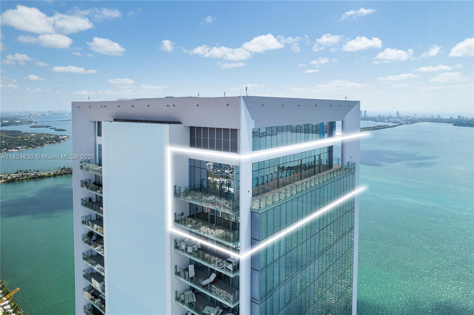 Condo for Sale in Miami, FL