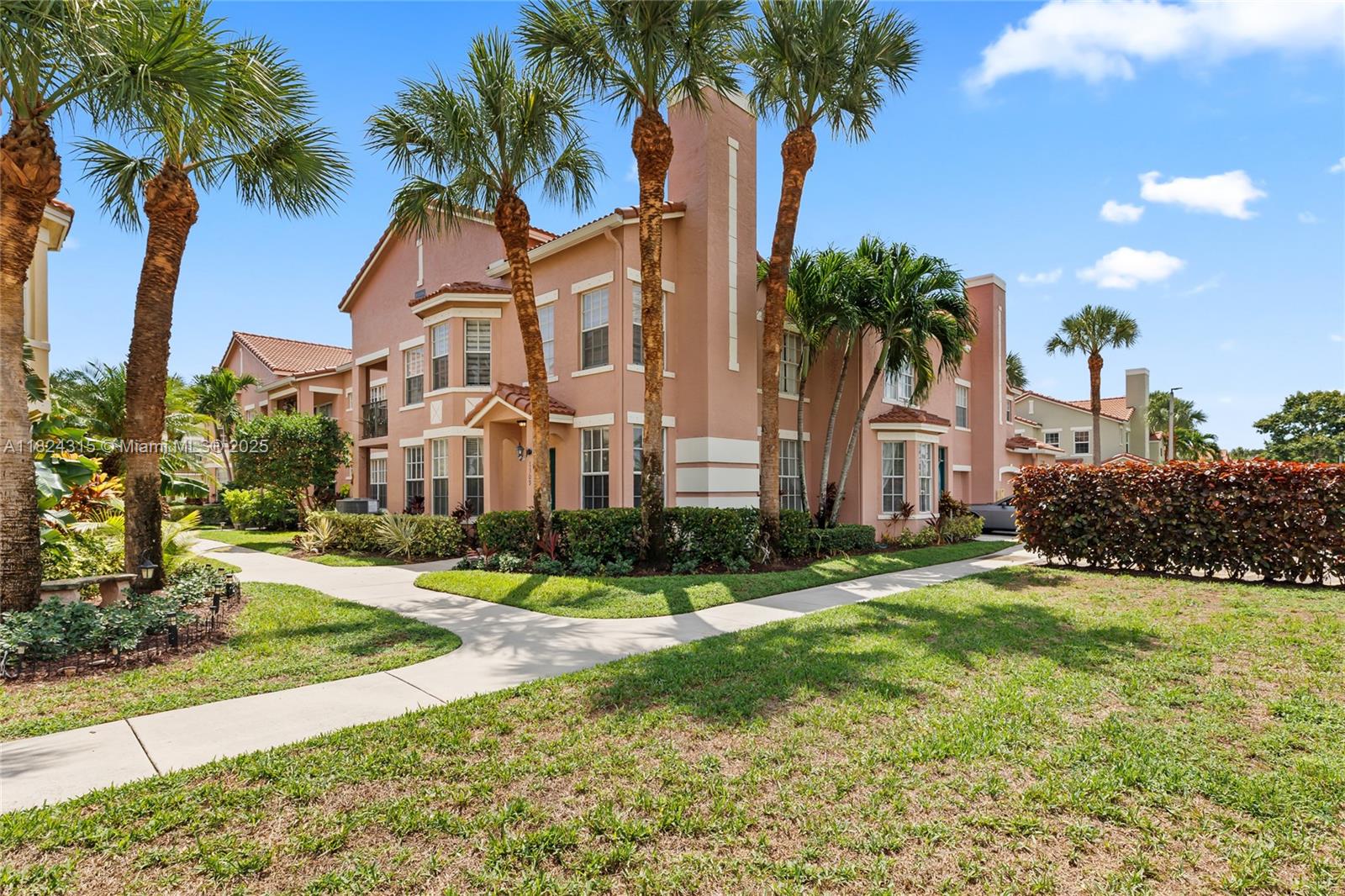 Residences Of Belmont At