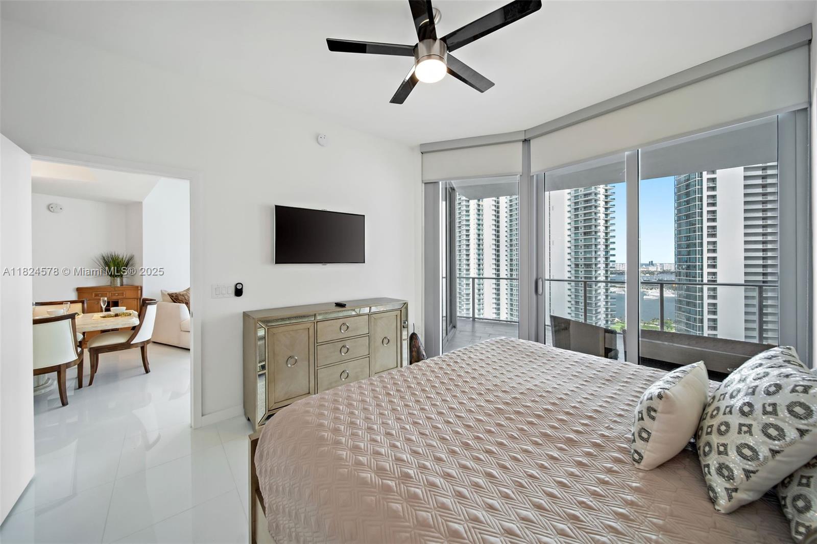 851 NE 1st Avenue #3003, Miami FL 33132