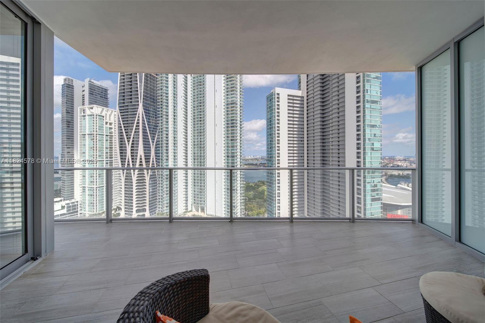 851 NE 1st Avenue #3003, Miami FL 33132