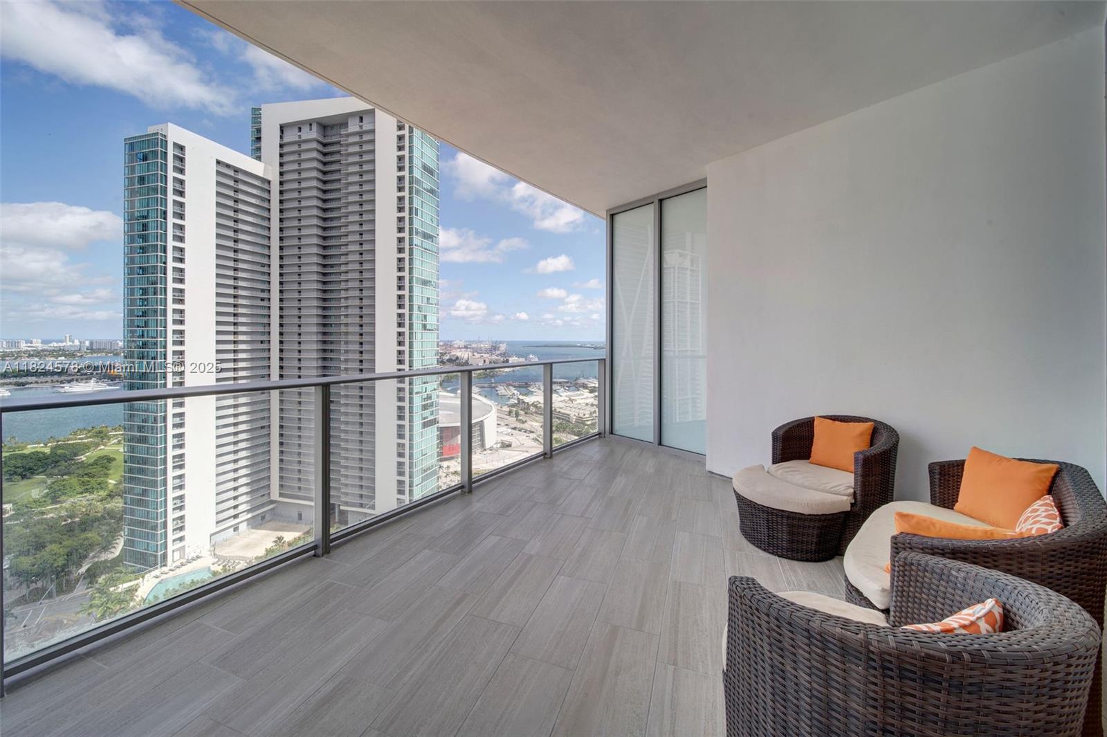 851 NE 1st Avenue #3003, Miami FL 33132