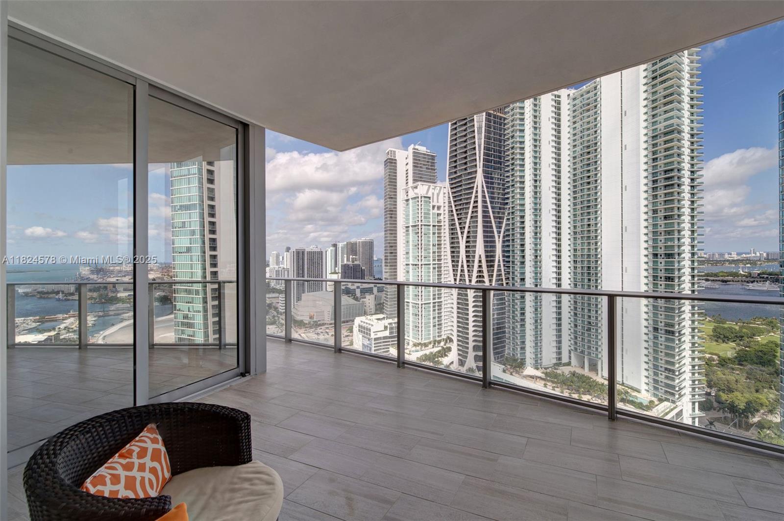 851 NE 1st Avenue #3003, Miami FL 33132