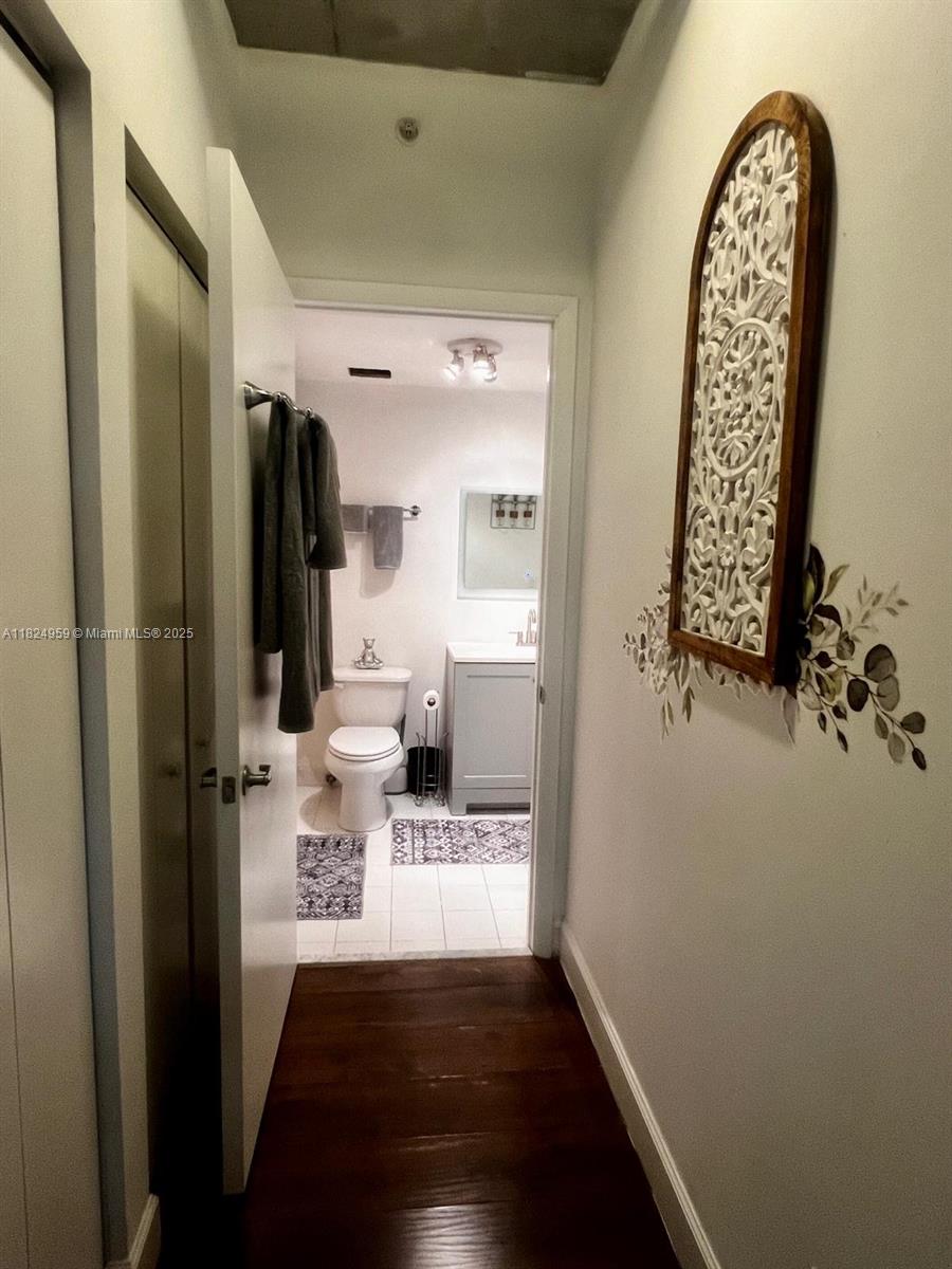 690 SW 1st Ct #1225, Miami FL 33130