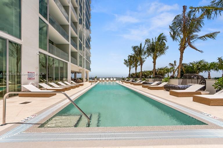 2900 NE 7th Ave #3003, Miami FL 33137