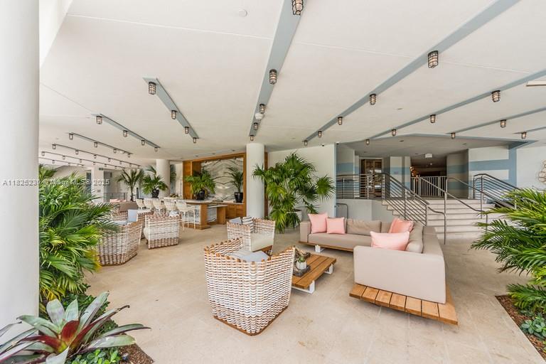 2900 NE 7th Ave #3003, Miami FL 33137
