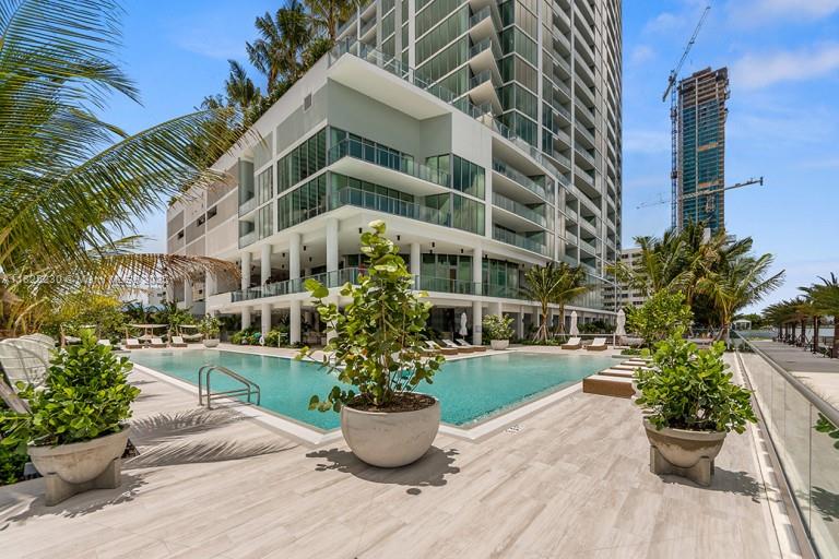 2900 NE 7th Ave #3003, Miami FL 33137