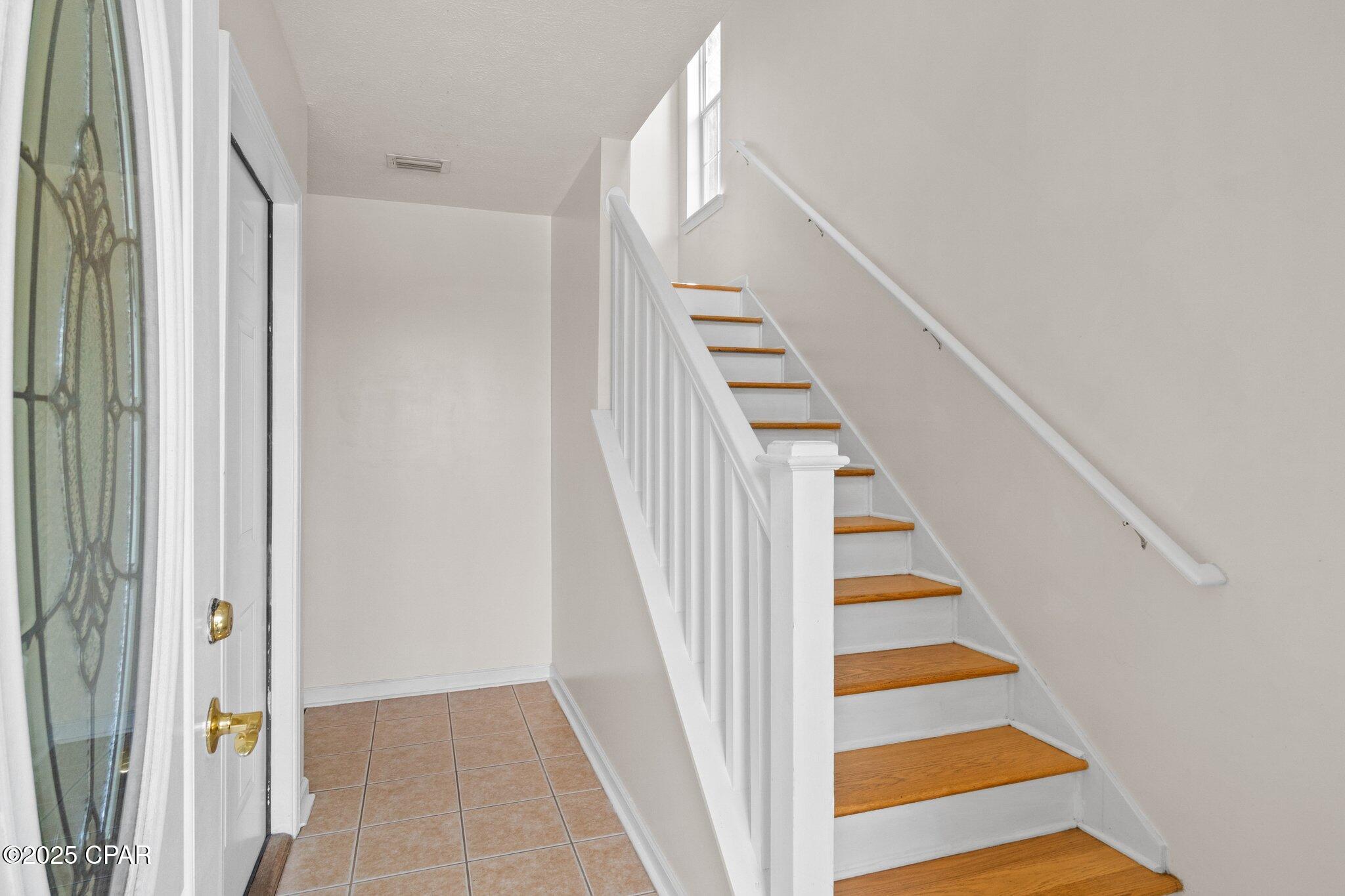 Image 3 For 5929 Lagoon Drive