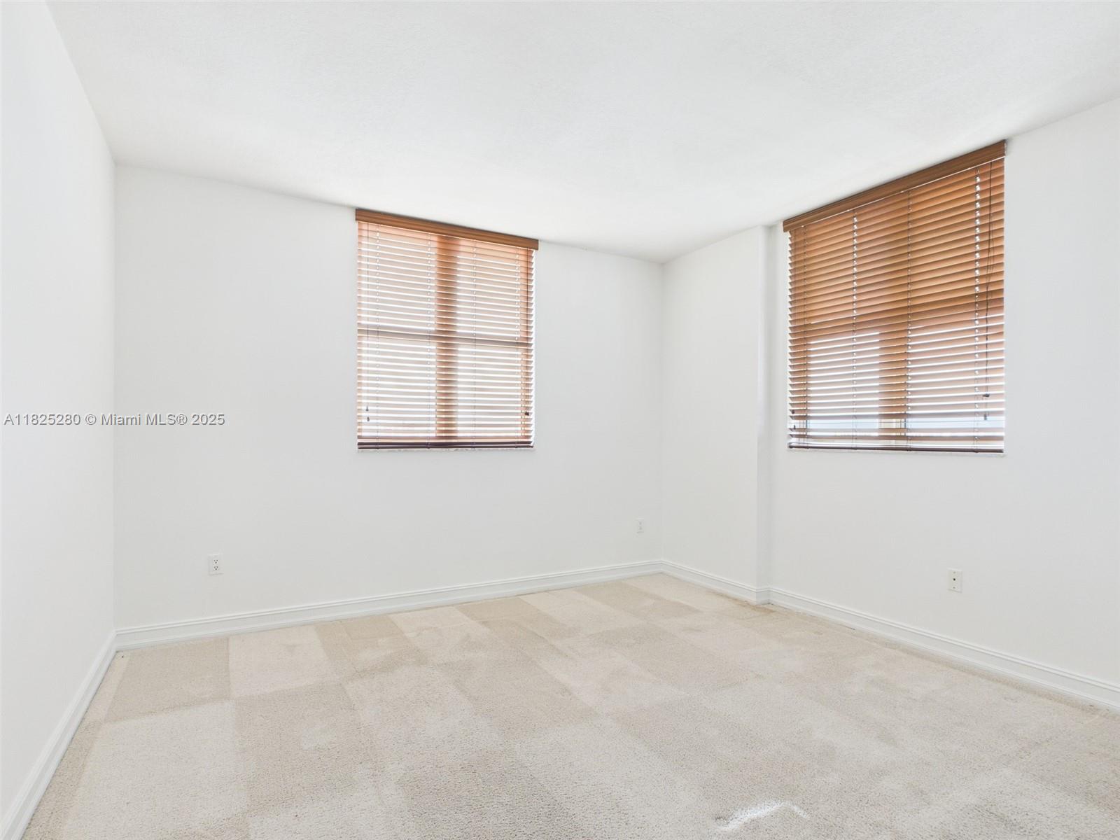 117 NW 42nd Ave 1615