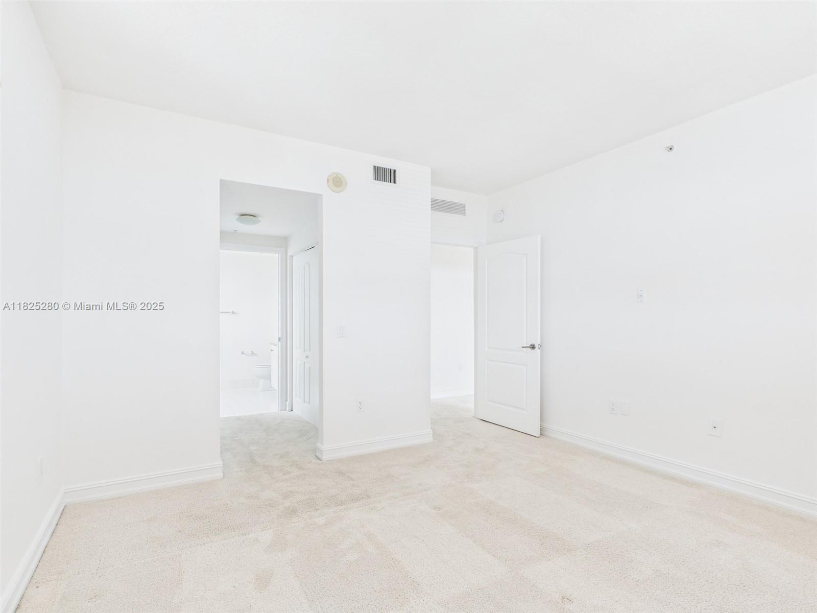 117 NW 42nd Ave 1615