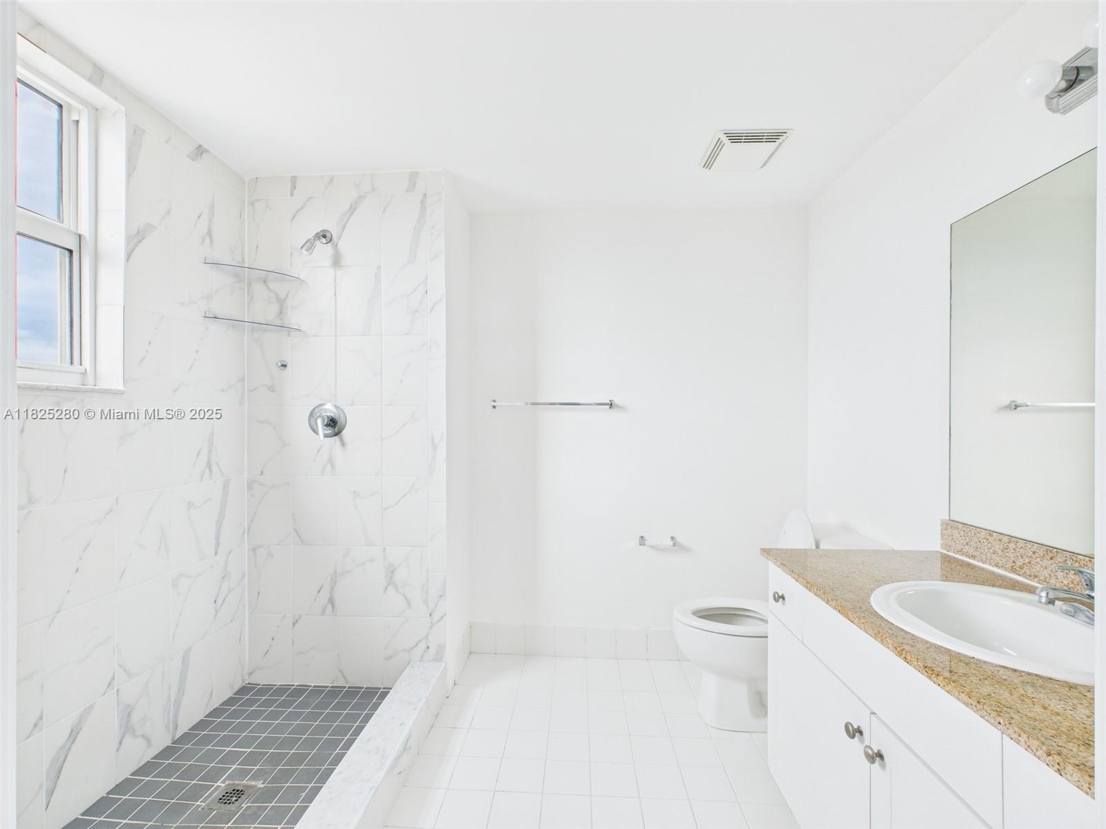 117 NW 42nd Ave 1615