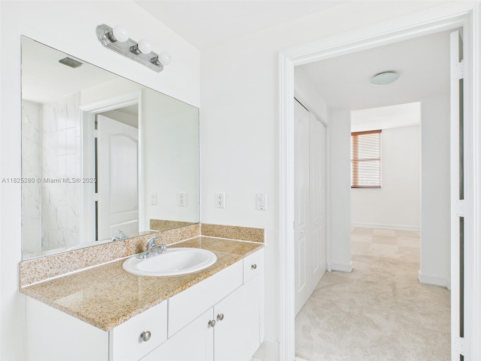 117 NW 42nd Ave 1615