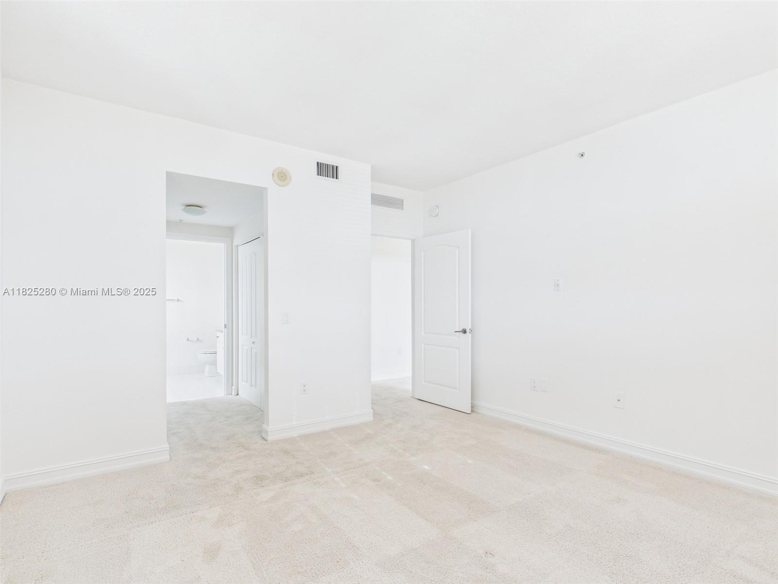 117 NW 42nd Ave 1615