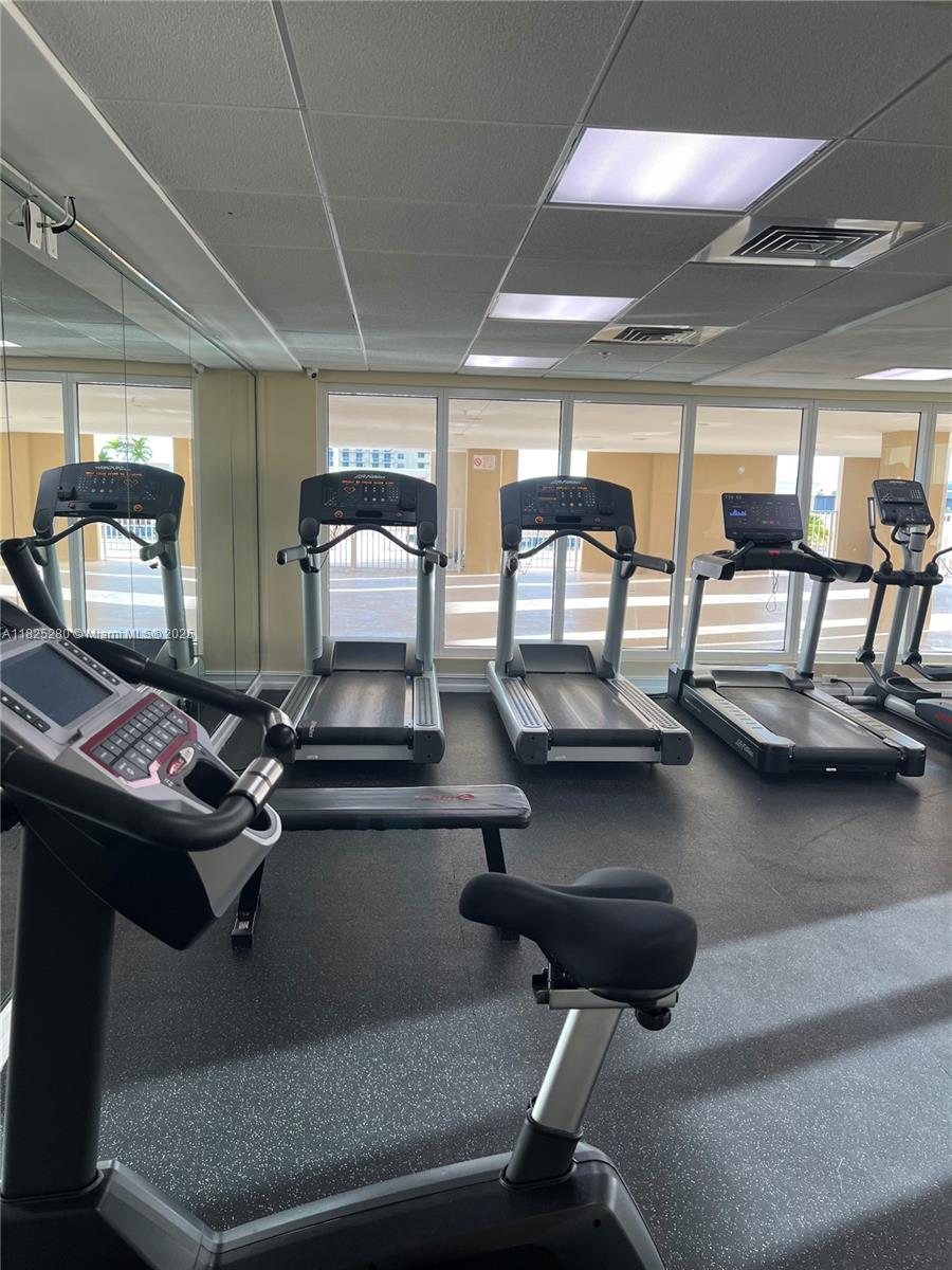 117 NW 42nd Ave 1615