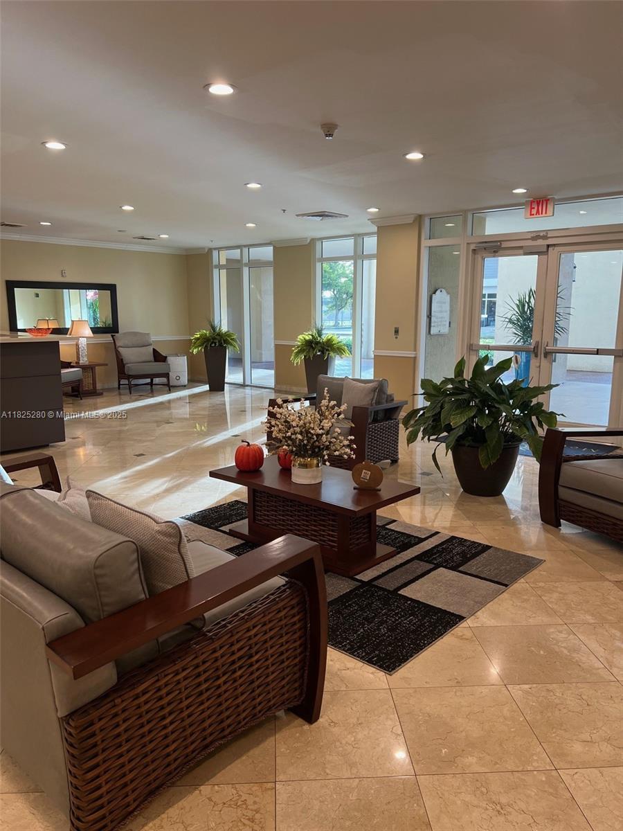 117 NW 42nd Ave 1615