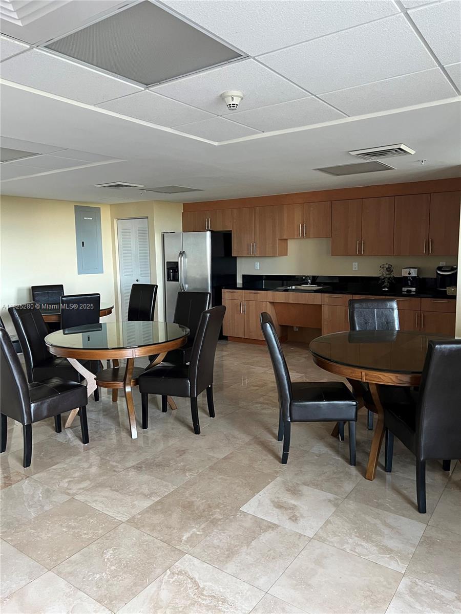 117 NW 42nd Ave 1615