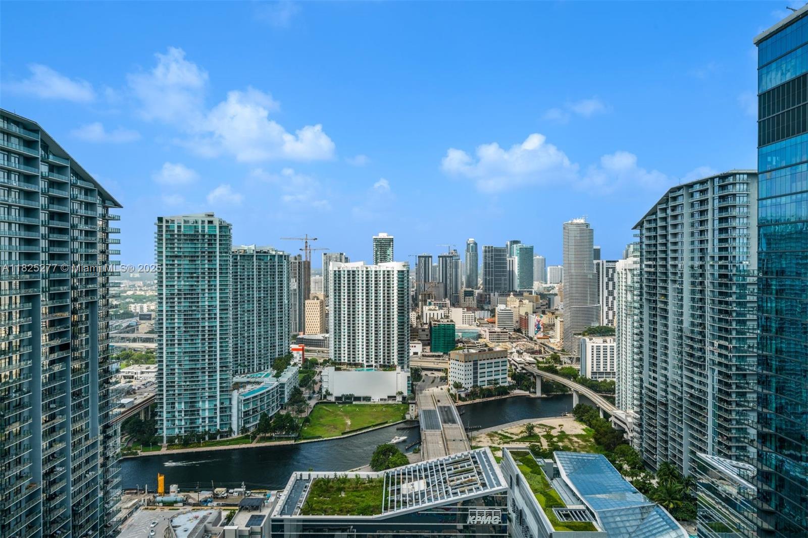 45 SW 9th St #4009, Miami FL 33130