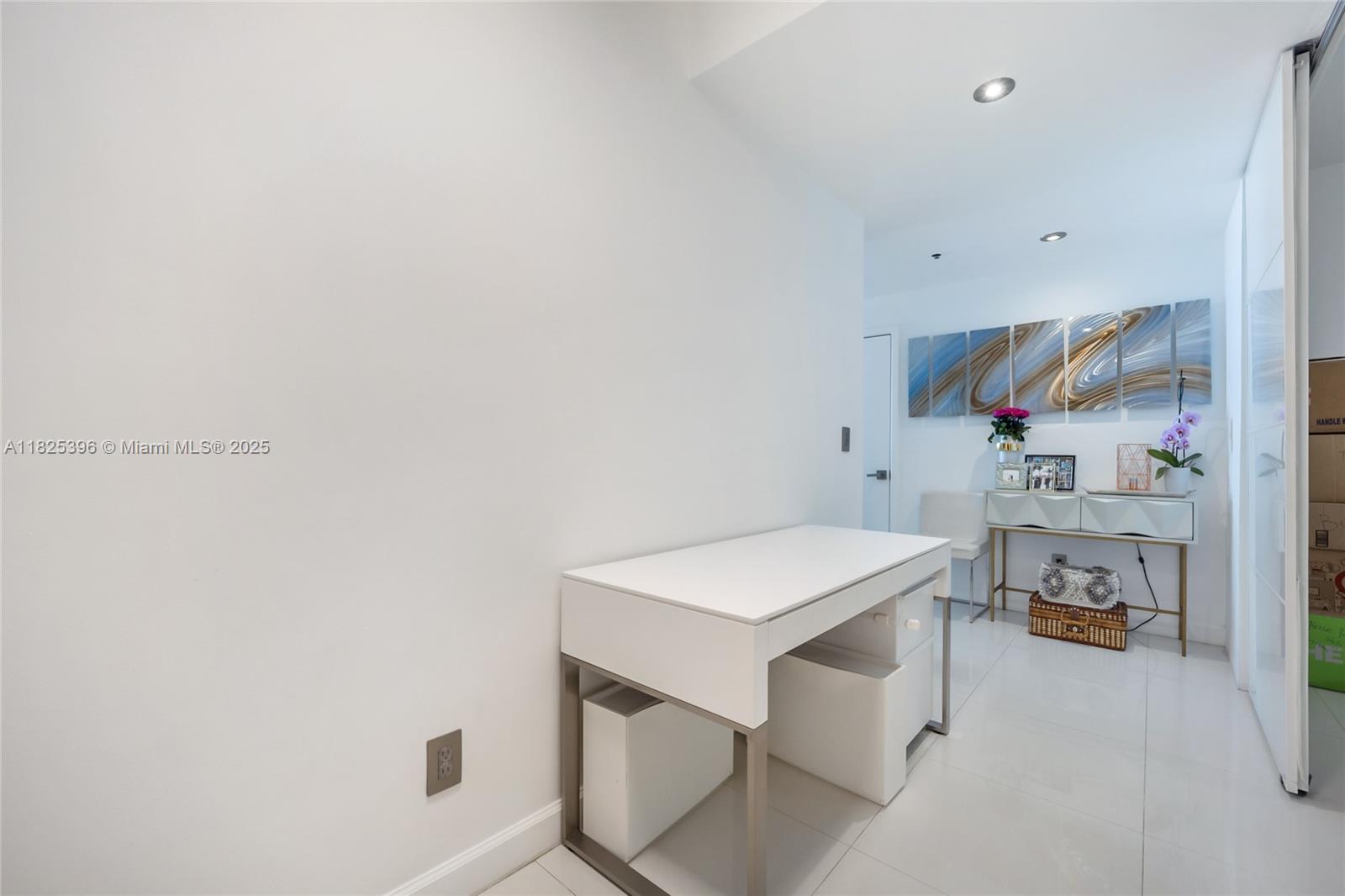 888 Biscayne Blvd #3005, Miami FL 33132