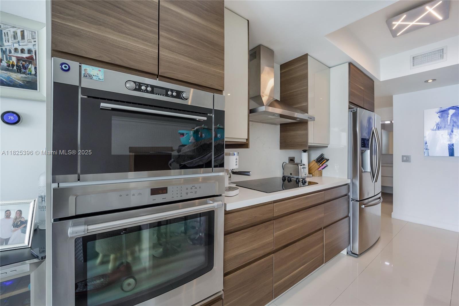 888 Biscayne Blvd #3005, Miami FL 33132