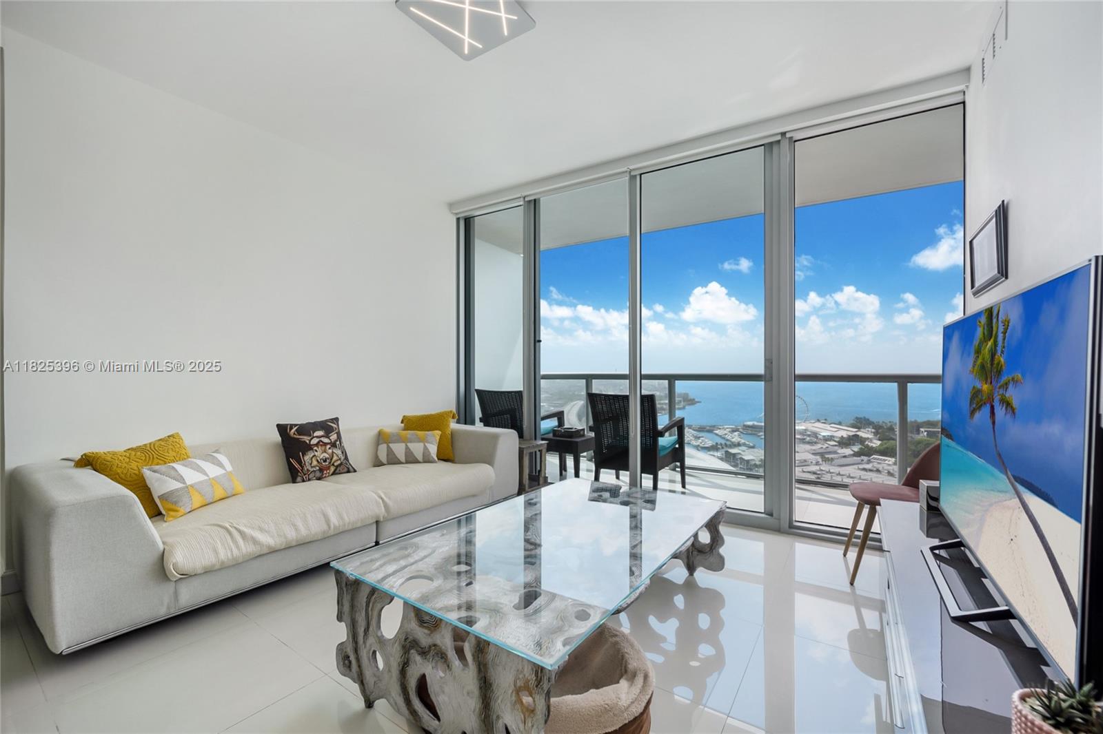 888 Biscayne Blvd #3005, Miami FL 33132