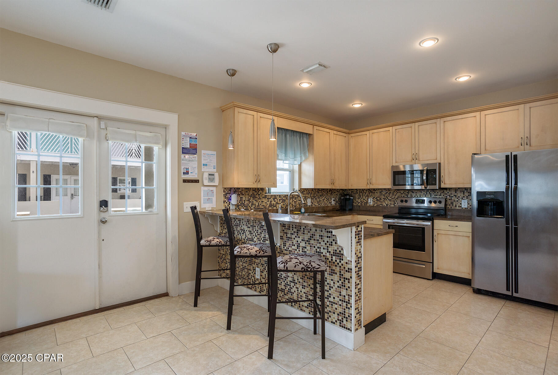 Image 4 For 8410 Thomas Drive 1