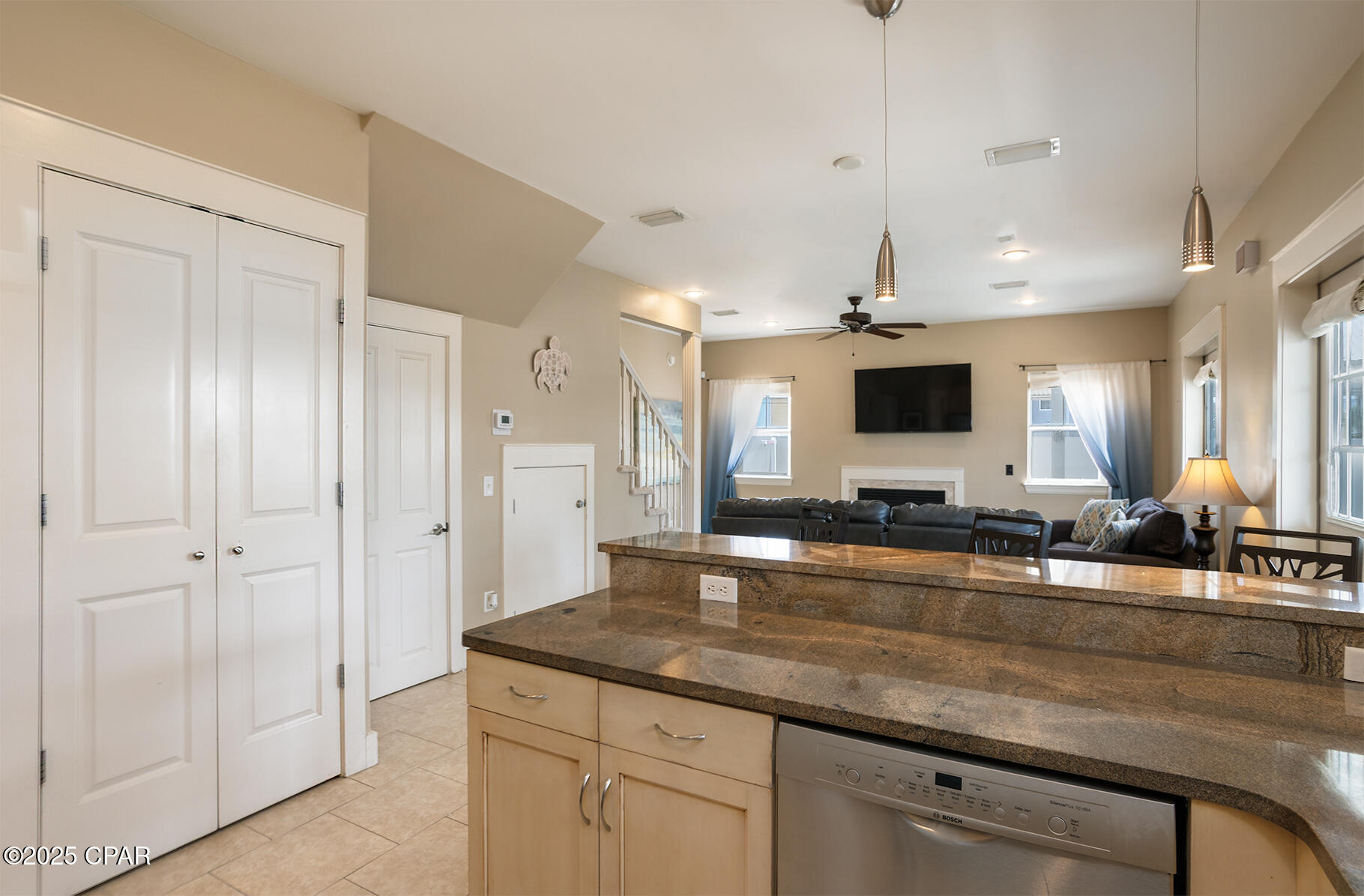 Image 9 For 8410 Thomas Drive 1