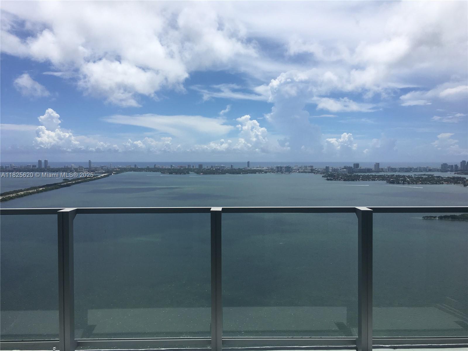 2900 NE 7 AV #PH4606, Miami FL 33137