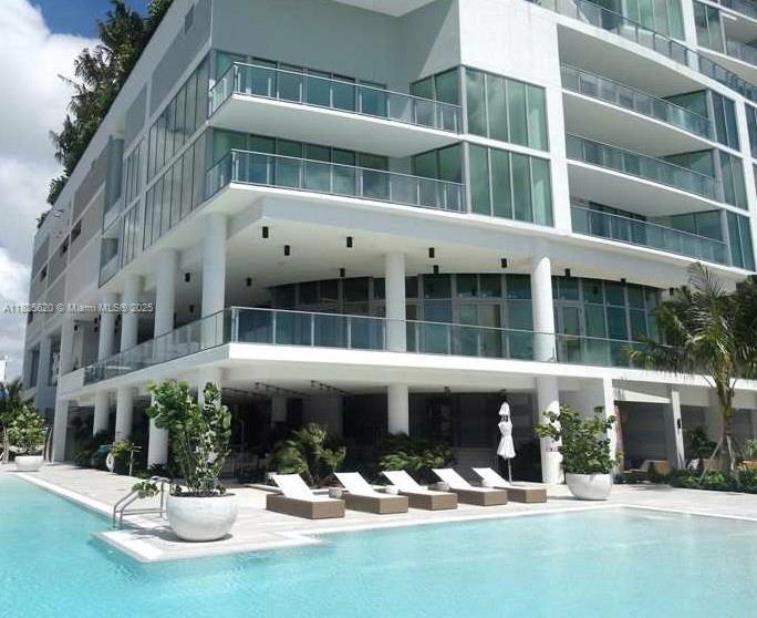 2900 NE 7 AV #PH4606, Miami FL 33137