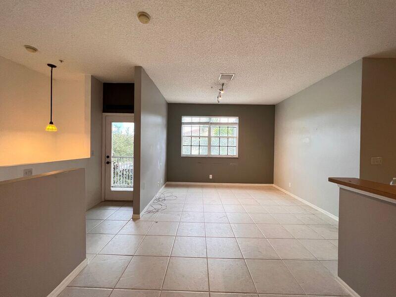 Image to showcase the property located at 117 Lighthouse Circle J