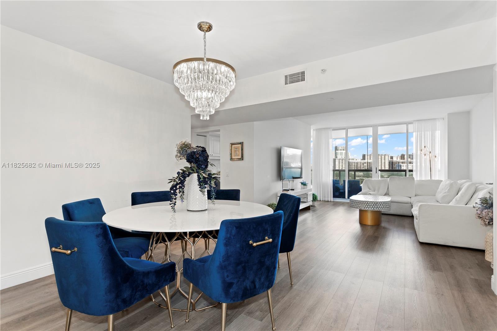 21205 Yacht Club Dr Unit 810, Aventura, Florida 33180